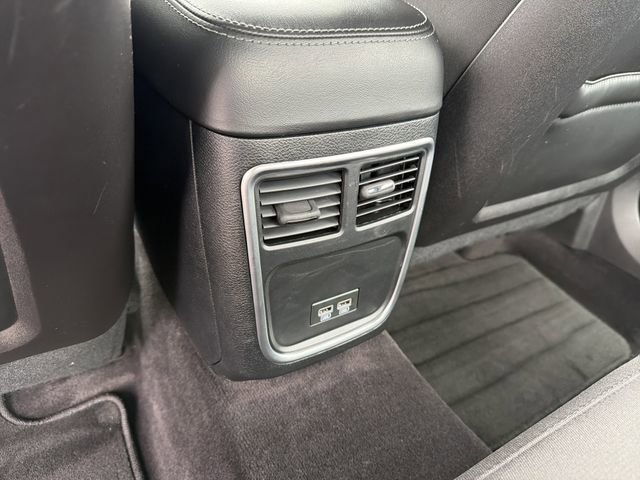 Used 2017 Dodge Charger SXT w/ Rallye Group image 13