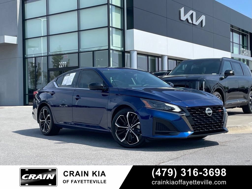 Used 2024 Nissan Altima 2.5 SR w/ SR Premium Package