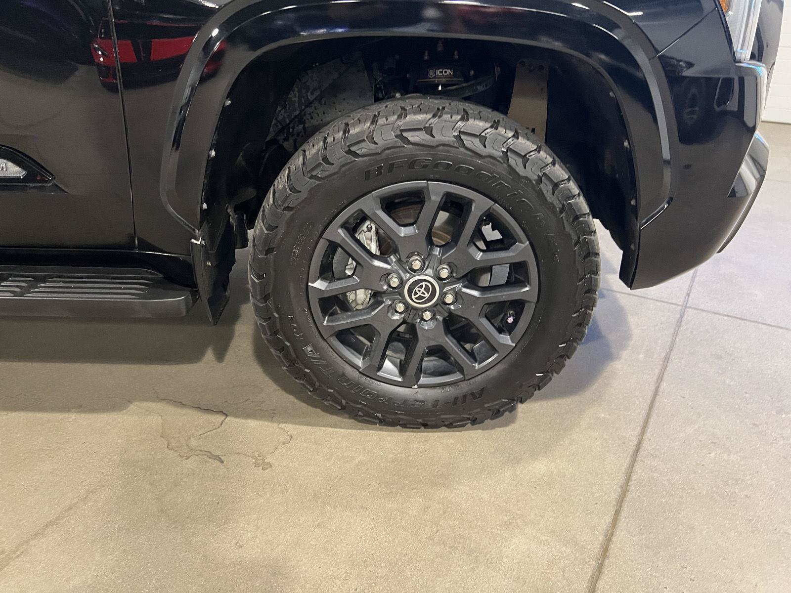 Used 2023 Toyota Sequoia Platinum AWD/4WD image 53