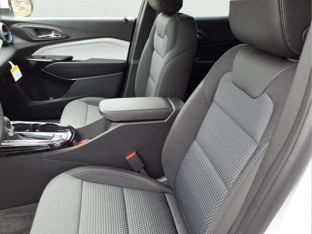 New 2026 Chevrolet Trax LT w/ Driver Confidence Package image 19