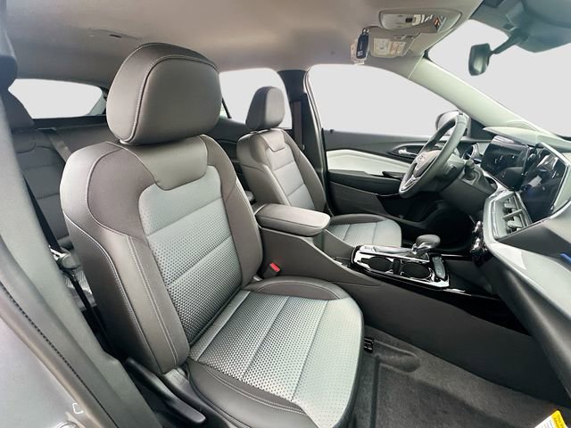 New 2026 Chevrolet Trax LT w/ Driver Confidence Package image 28
