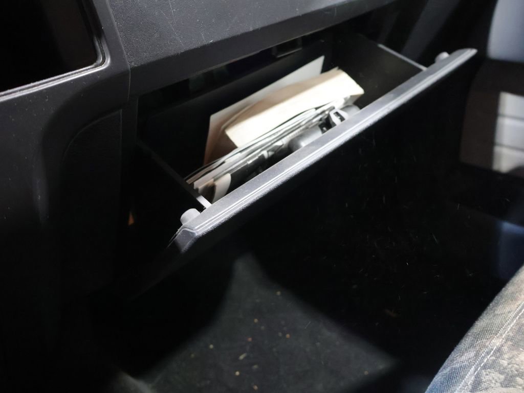 Used 2013 Ford F150 STX w/ Mid Equipment Group AWD/4WD image 24