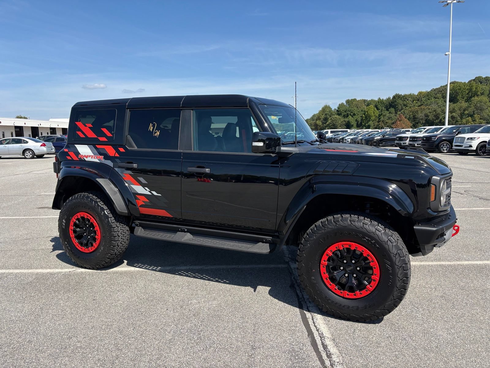 Used 2024 Ford Bronco Raptor AWD/4WD image 2
