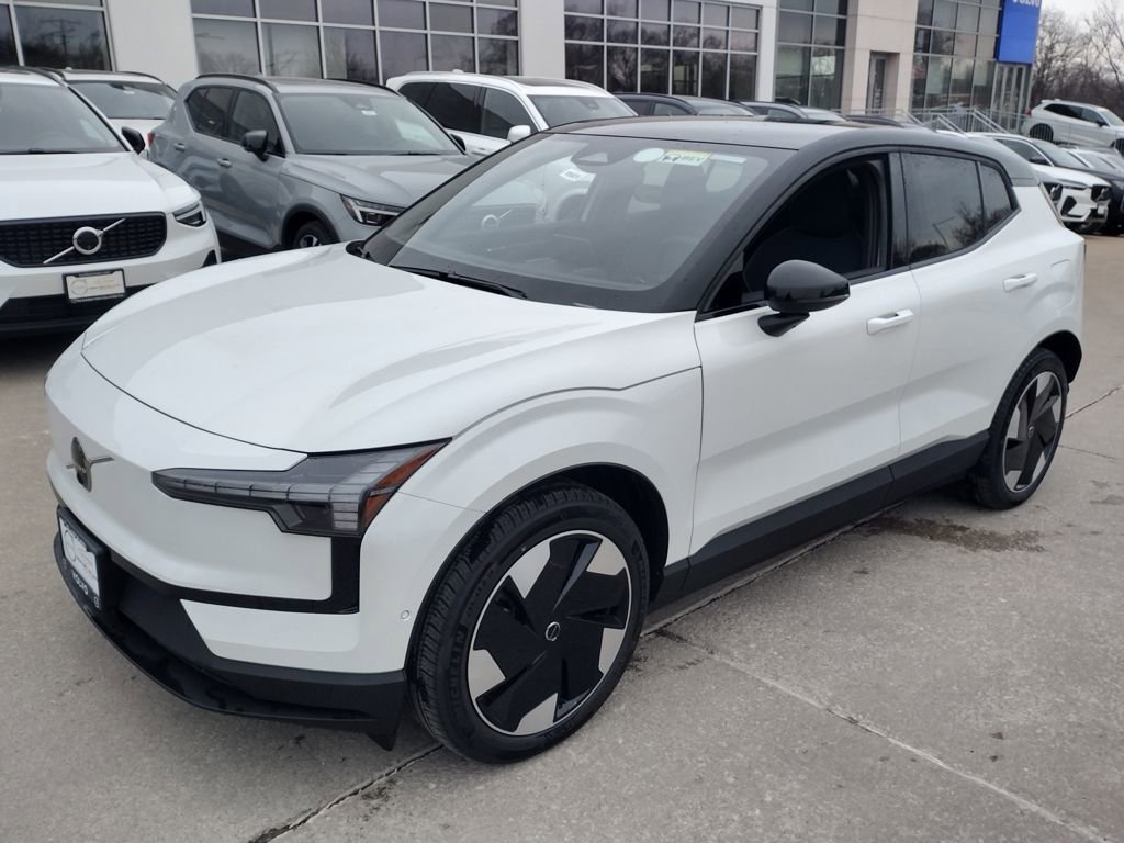 New 2025 Volvo EX30 Ultra w/ Climate Package AWD/4WD image 6