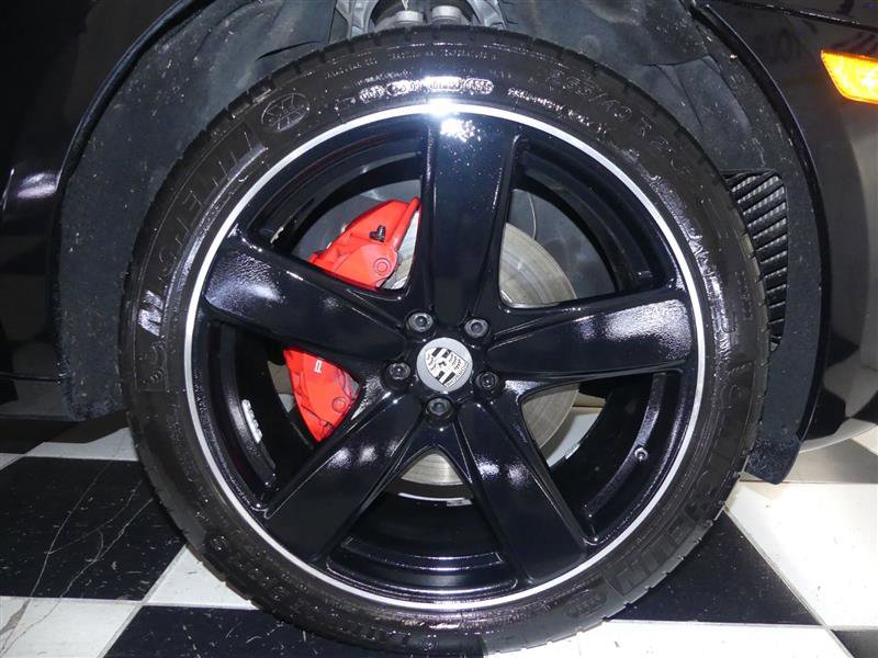 Used 2018 Porsche Macan Turbo image 39