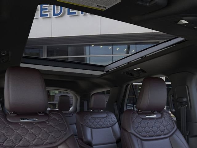 New 2026 Ford Explorer Platinum w/ LUX Leather Package AWD/4WD image 22