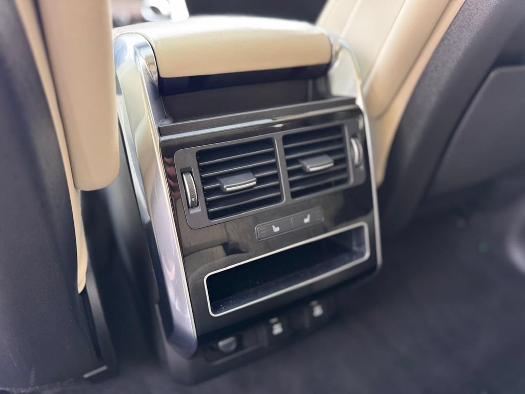 Used 2019 Land Rover Range Rover Sport HSE AWD/4WD image 22