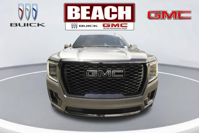 Used 2024 GMC Yukon Denali Ultimate AWD/4WD image 8