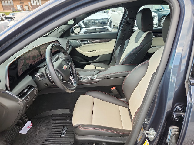 Certified 2025 Cadillac CT5 Sport w/ Technology Package AWD/4WD image 13