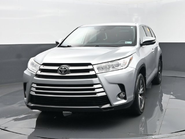 Used 2019 Toyota Highlander Plus AWD/4WD image 20