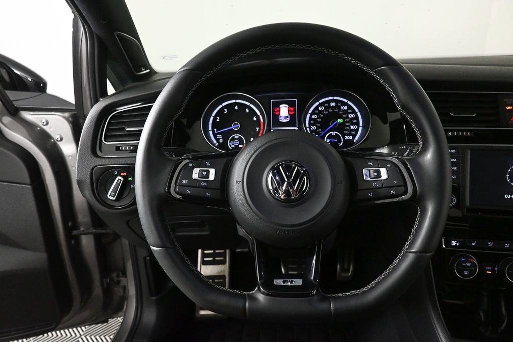 Used 2016 Volkswagen Golf R 4-Door w/ Driver Assistance Package image 2