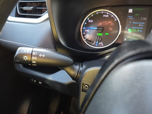 Used 2020 Toyota RAV4 LE w/ Carpet Mat Package image 13