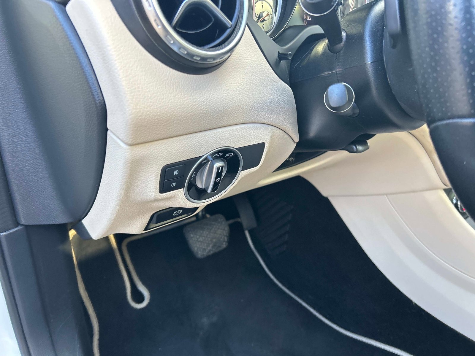 Used 2017 Mercedes-Benz GLA 250 GLA 250 4MATIC SUV AWD image 20