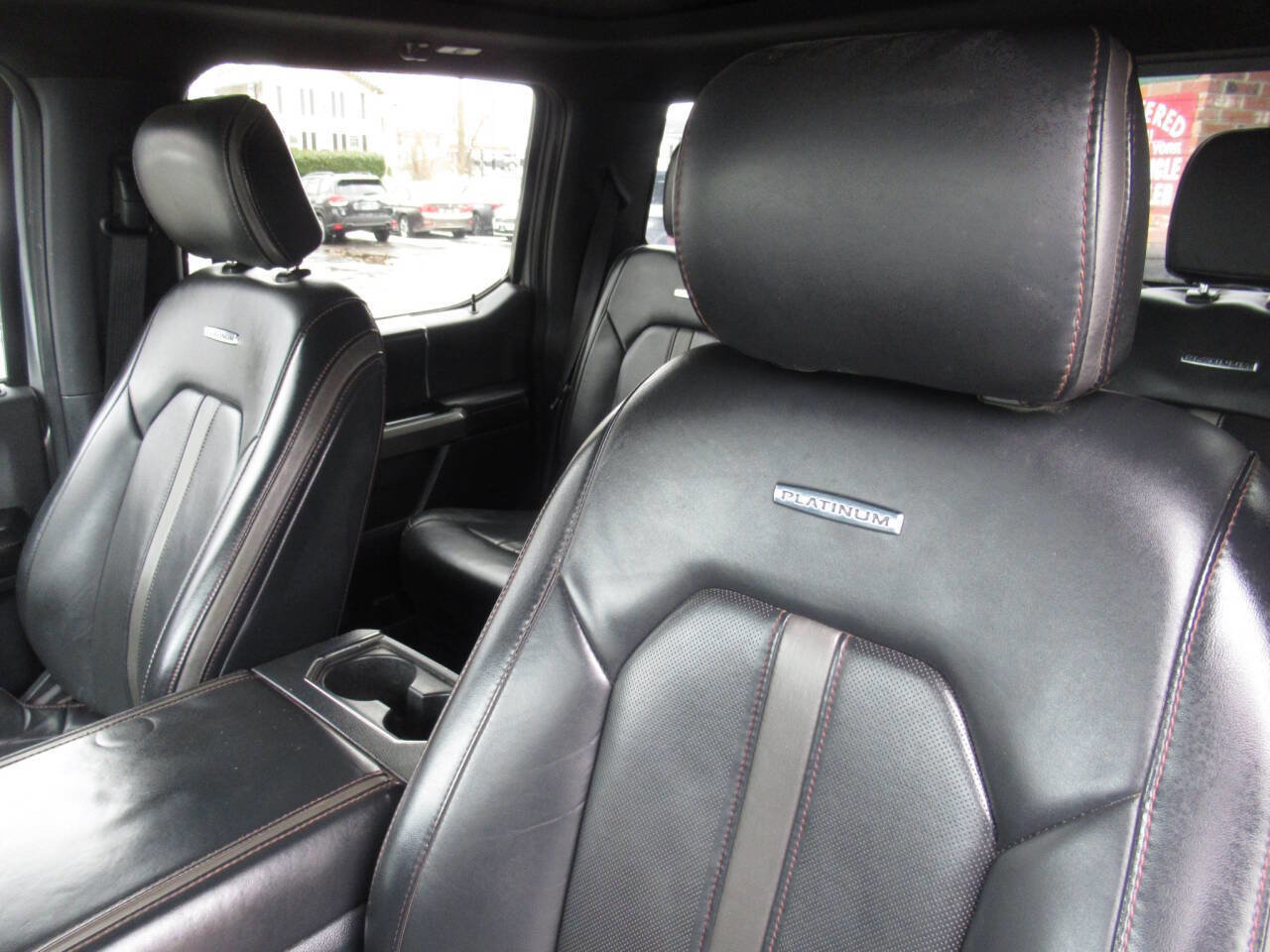 Used 2022 Ford F350 Platinum image 27