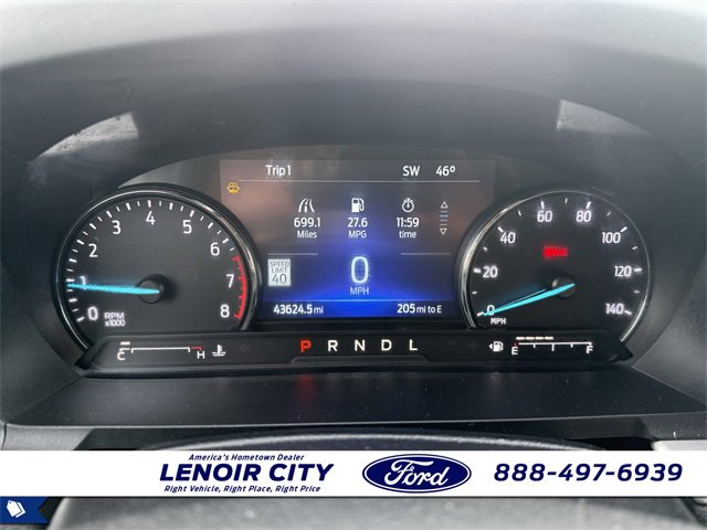 Used 2022 Ford Explorer XLT w/ Equipment Group 202A image 34