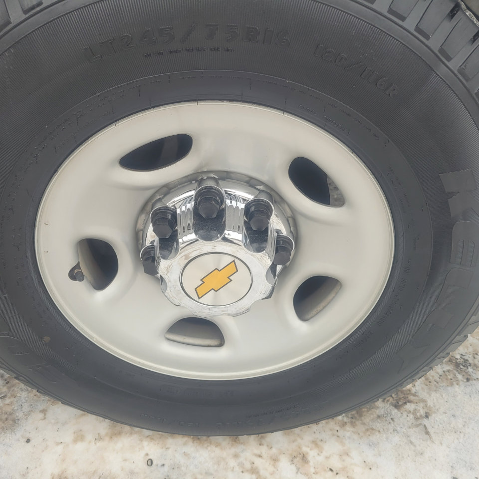 Used 2016 Chevrolet Express 3500 LT w/ LT Preferred Equipment Group image 46