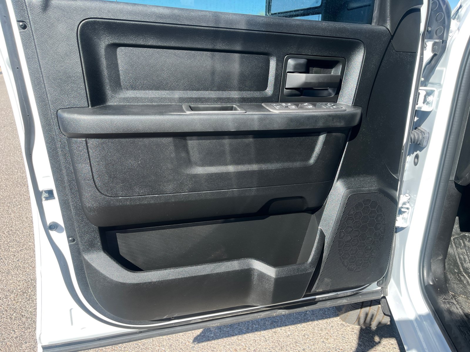 New 2026 RAM 3500 Tradesman w/ Chrome Appearance Group AWD/4WD image 13