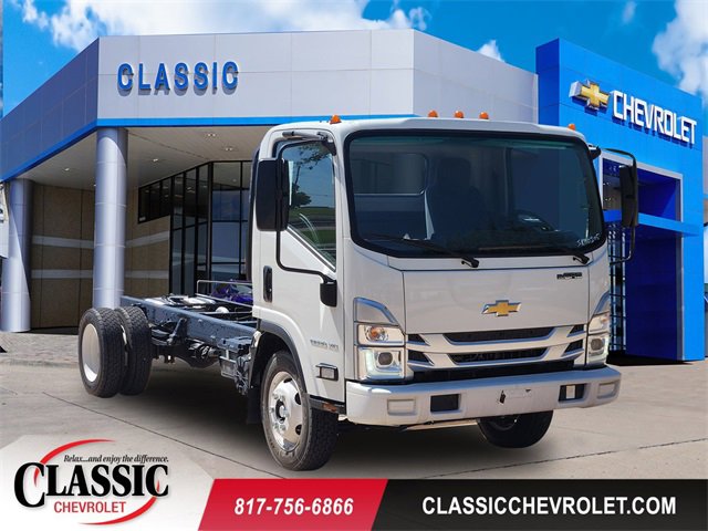 New 2025 Chevrolet Low Cab Forward 5500XG RWD image 1