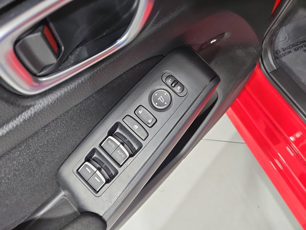 Used 2025 Honda Civic Sport image 11