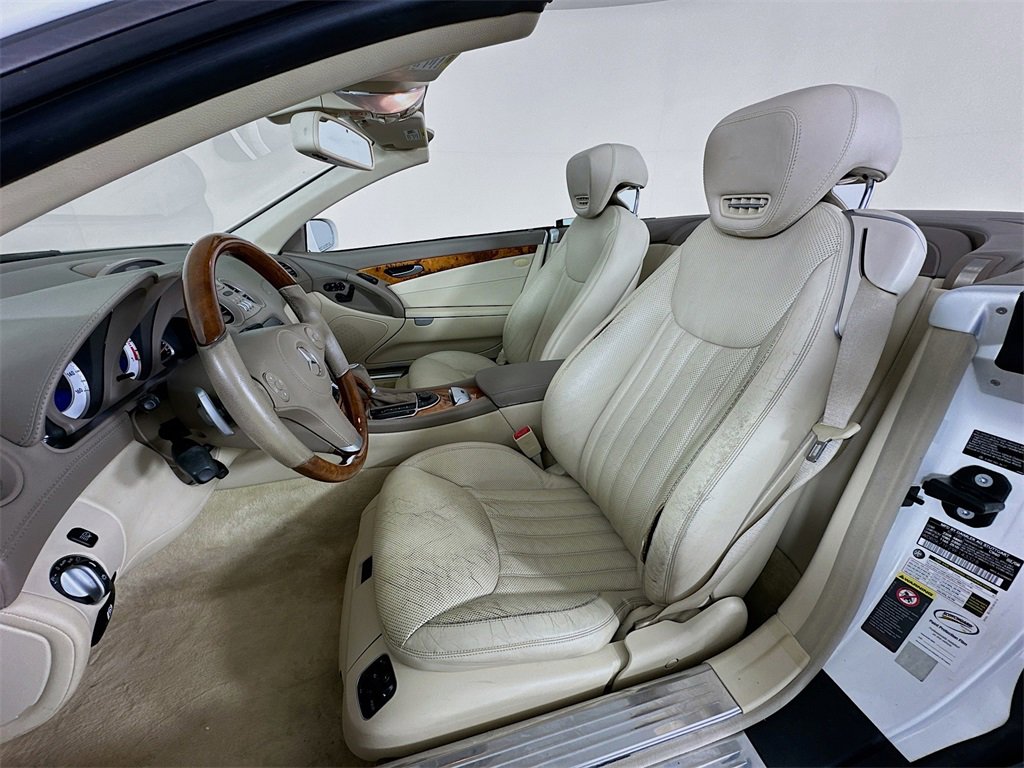 Used 2009 Mercedes-Benz SL 550 image 19