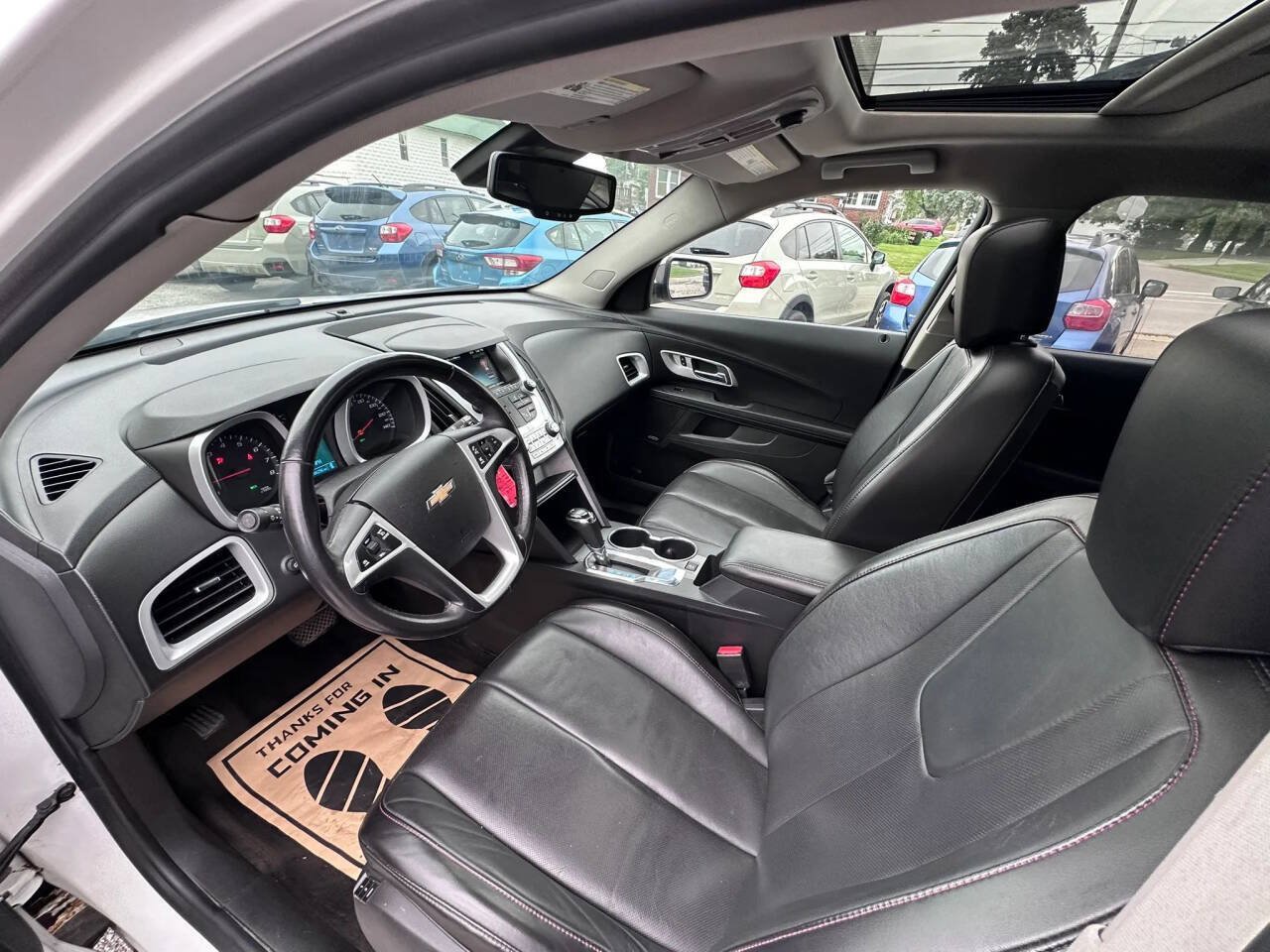 Used 2016 Chevrolet Equinox LTZ w/ Enhanced Convenience Package FWD image 9