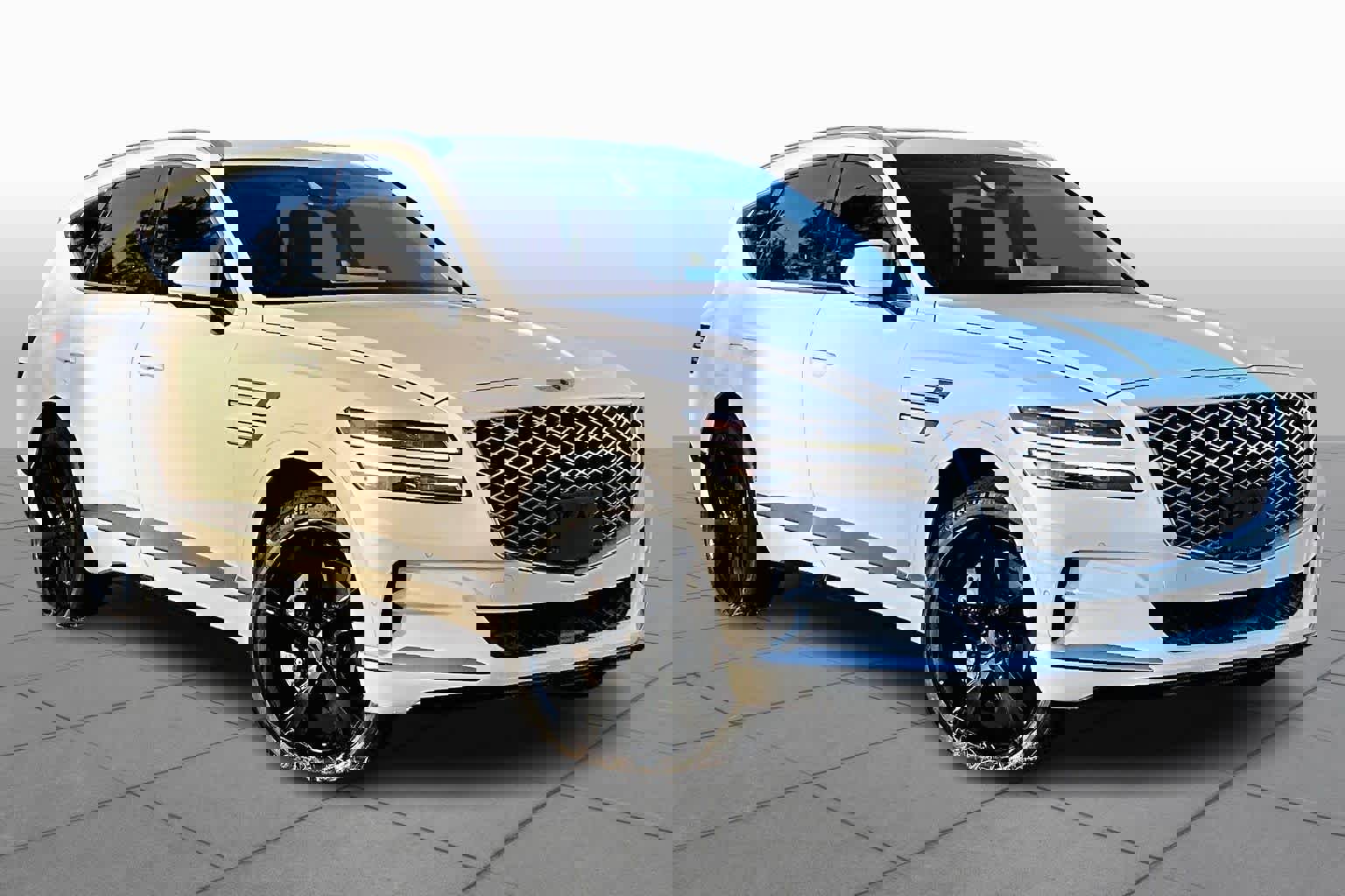 Used 2023 Genesis GV80 3.5T w/ Prestige Matte Package image 3