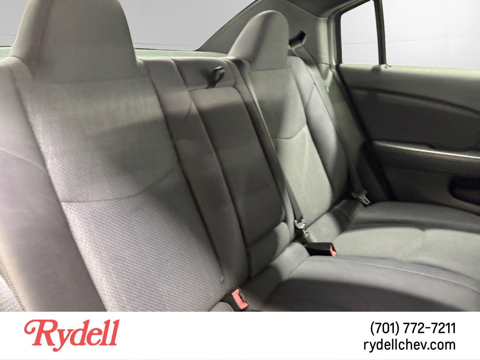 Used 2013 Chrysler 200 Touring w/ S Exterior Appearance Pkg FWD image 17