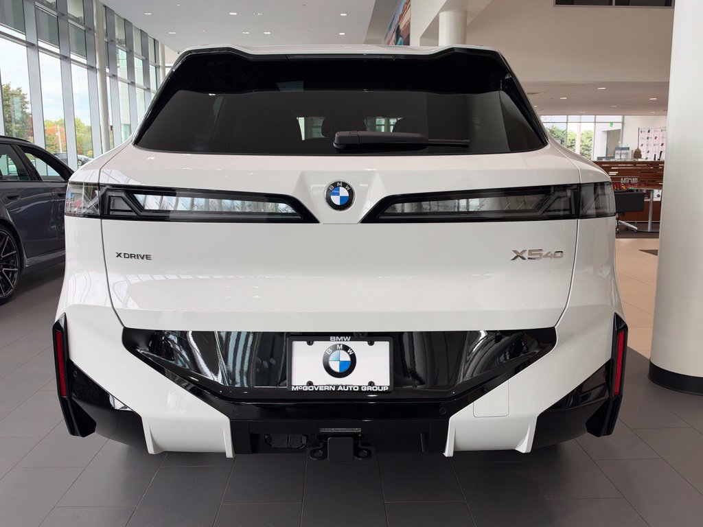 New 2027 BMW X5 xDrive40i w/ M Sport Professional Package AWD/4WD image 24