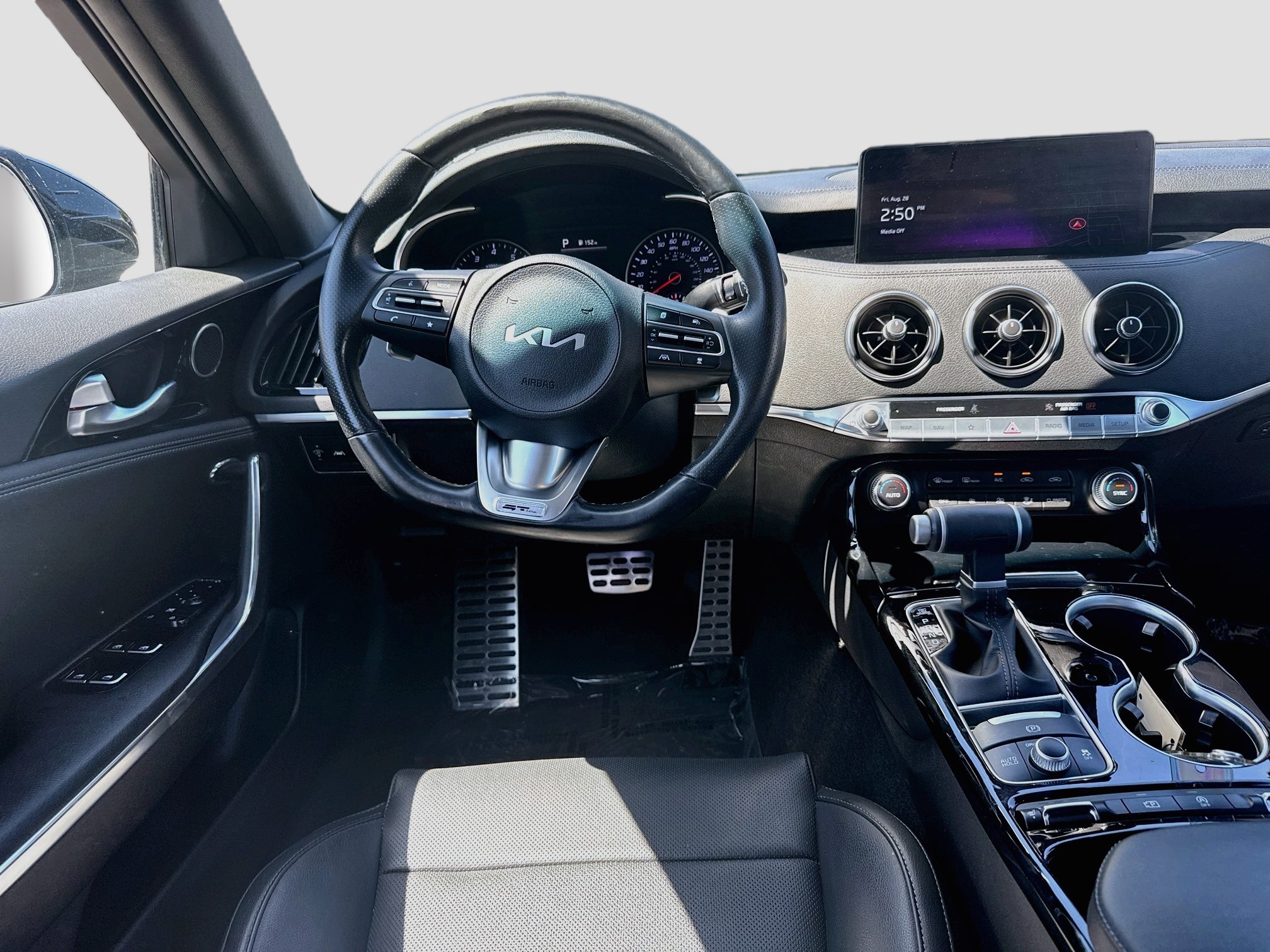 Used 2023 Kia Stinger GT-Line RWD image 21