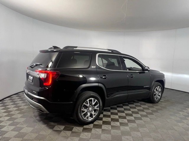 Used 2023 GMC Acadia SLT image 7