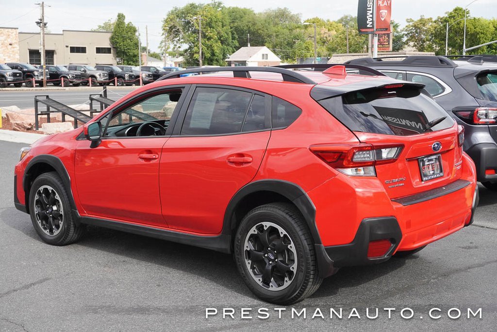 Used 2022 Subaru Crosstrek 2.0i Premium w/ Moonroof Package image 17