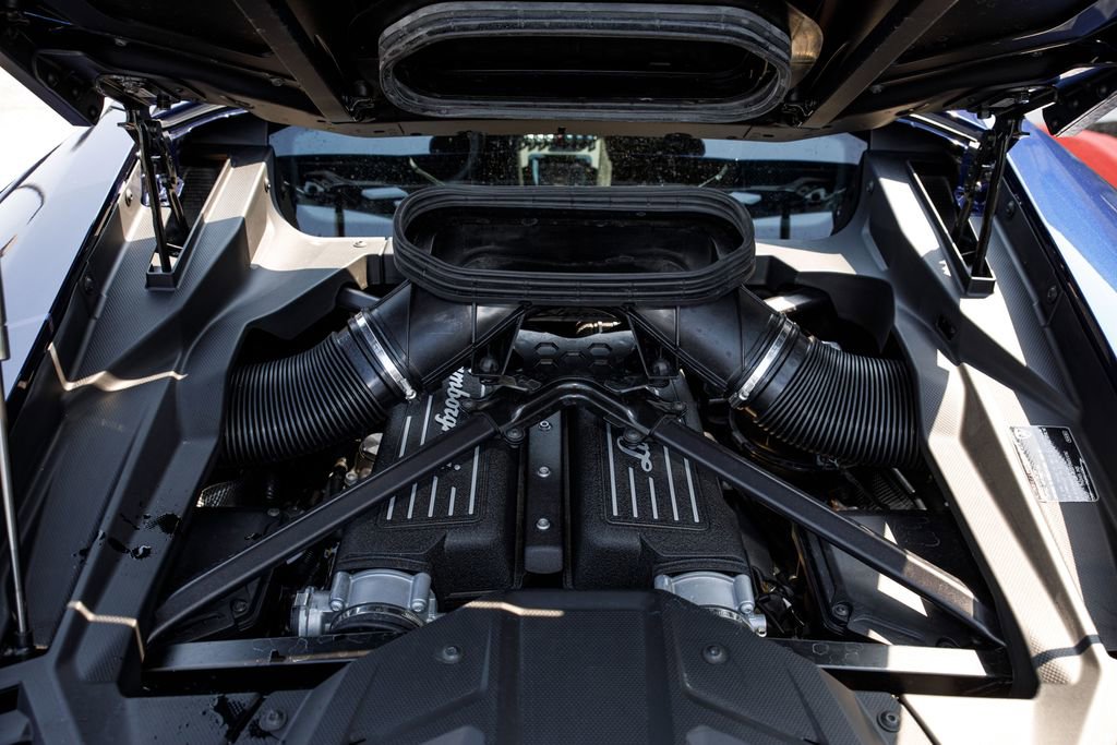 Used 2023 Lamborghini Huracan Sterrato image 49