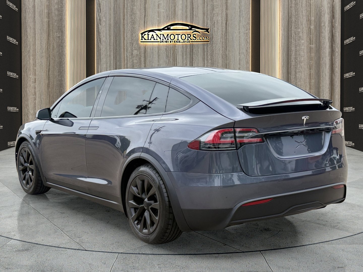 Used 2022 Tesla Model X AWD/4WD image 10