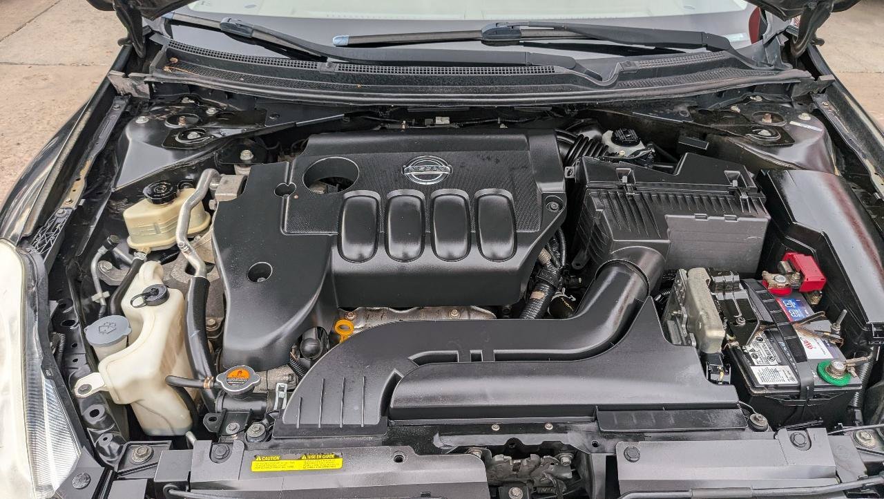 Used 2011 Nissan Altima 2.5 SL w/ 2.5SL Pkg FWD image 13