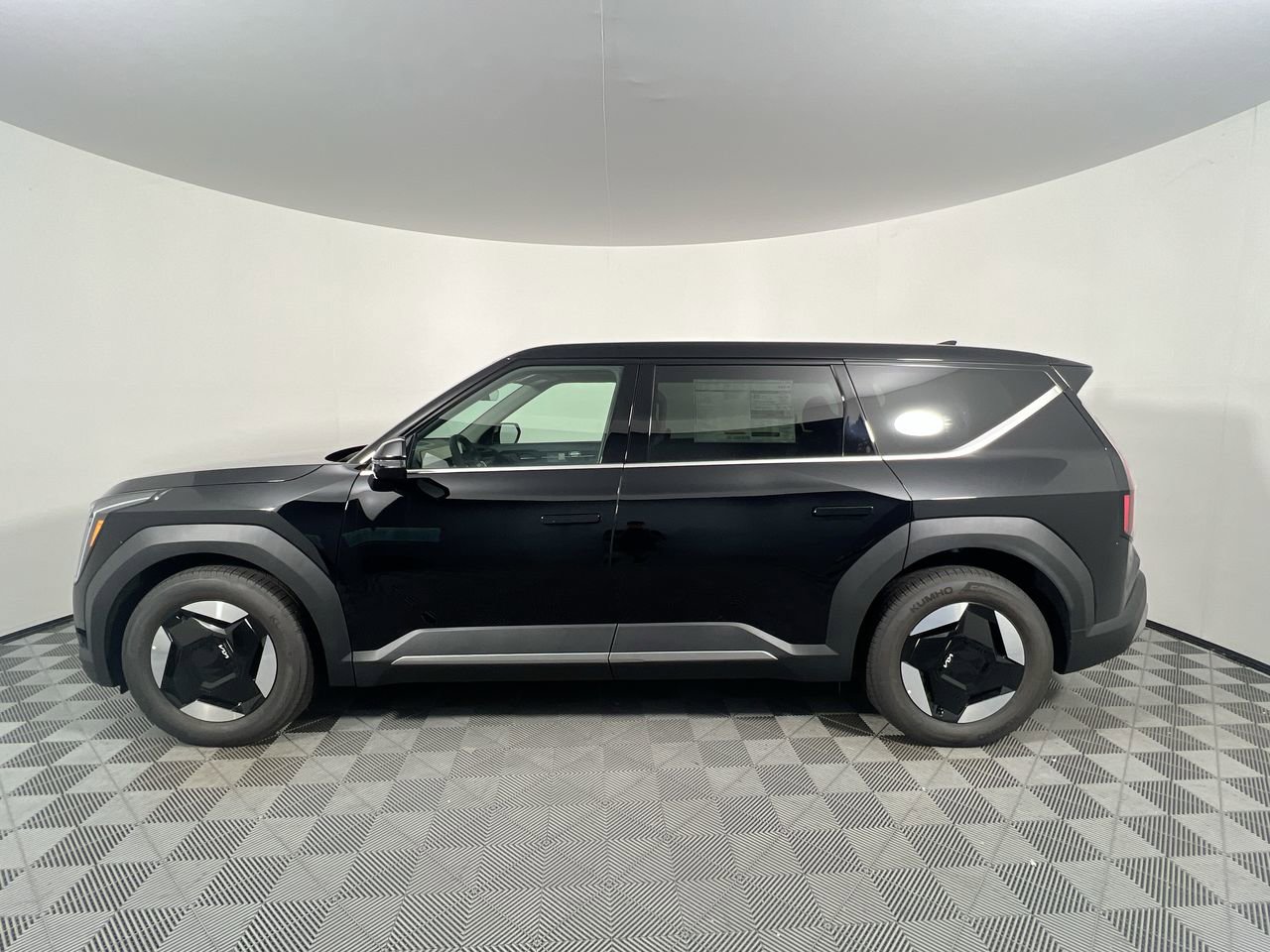 New 2026 Kia EV9 Light image 8