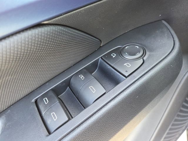 New 2026 Chevrolet Equinox EV LT image 32