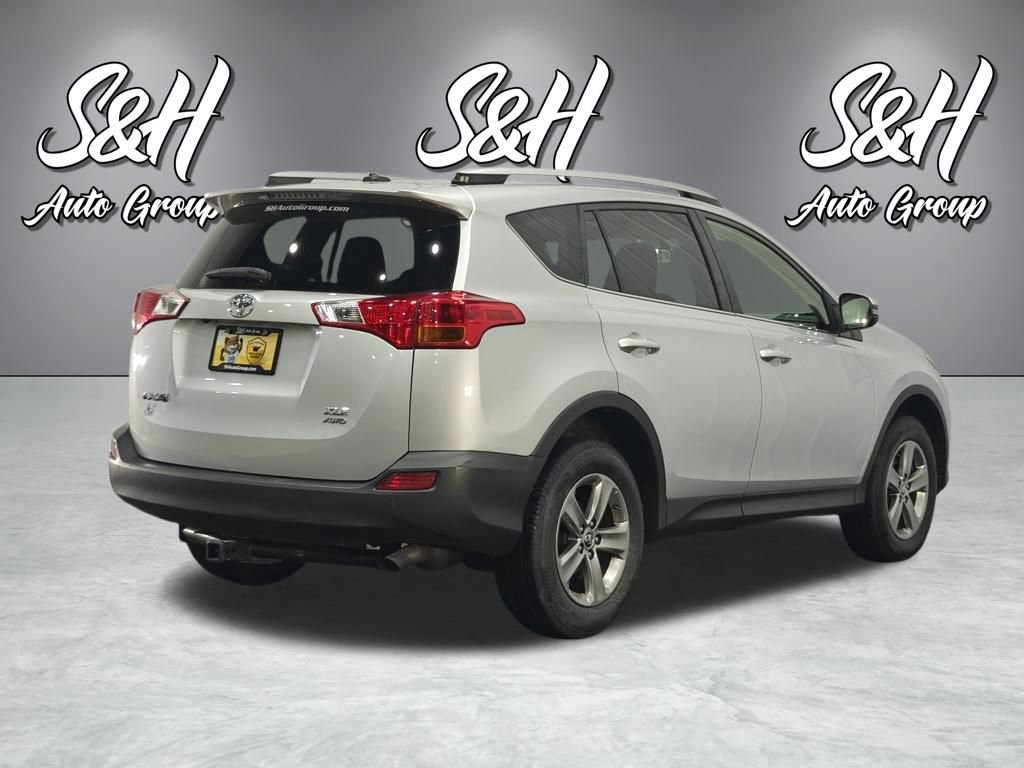 Used 2015 Toyota RAV4 XLE AWD/4WD image 17