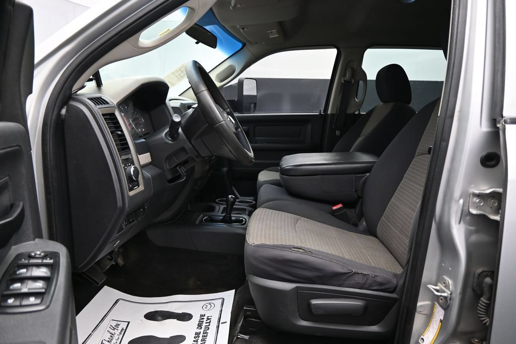 Used 2011 RAM 3500 ST w/ ST Popular Equipment Group AWD/4WD image 9