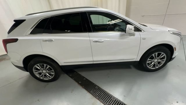 Certified 2023 Cadillac XT5 Premium Luxury FWD image 9