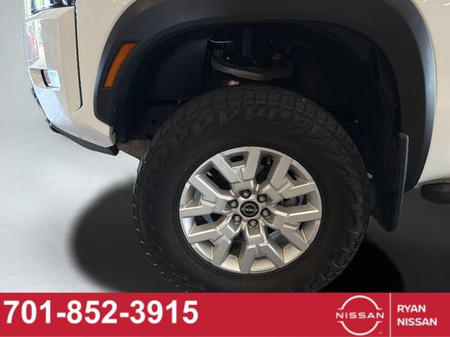 Used 2022 Nissan Frontier SV AWD/4WD image 22