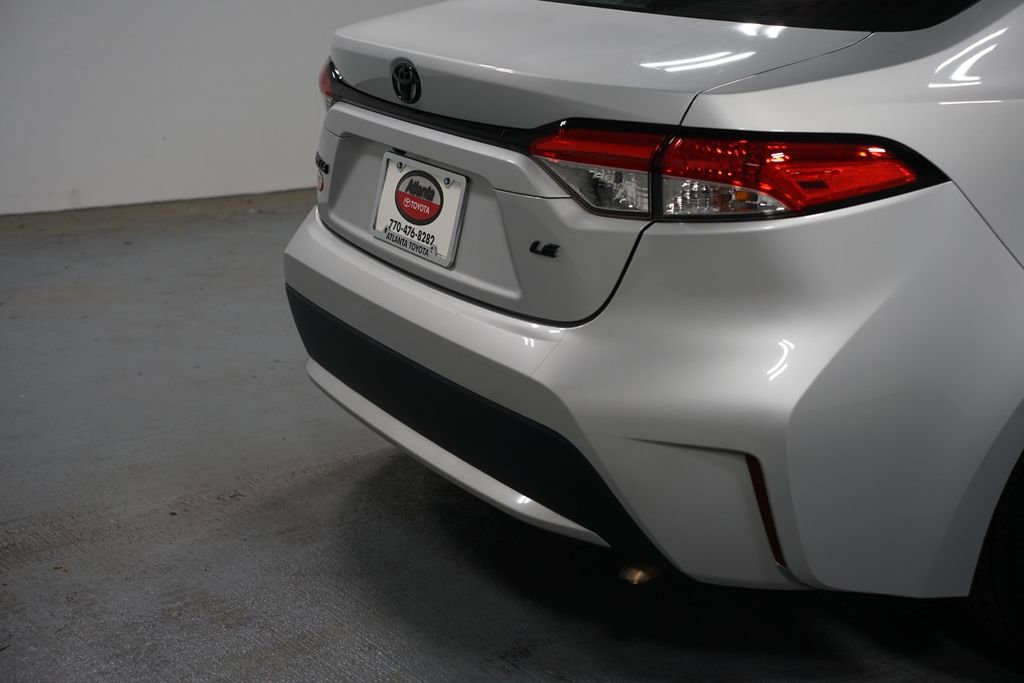 Certified 2022 Toyota Corolla LE FWD image 10