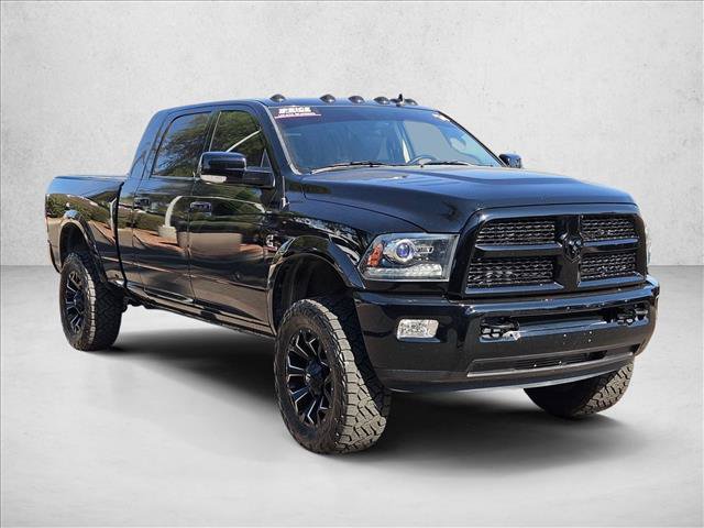 Used 2014 RAM 2500 Laramie w/ Black Appearance Group AWD/4WD video 3