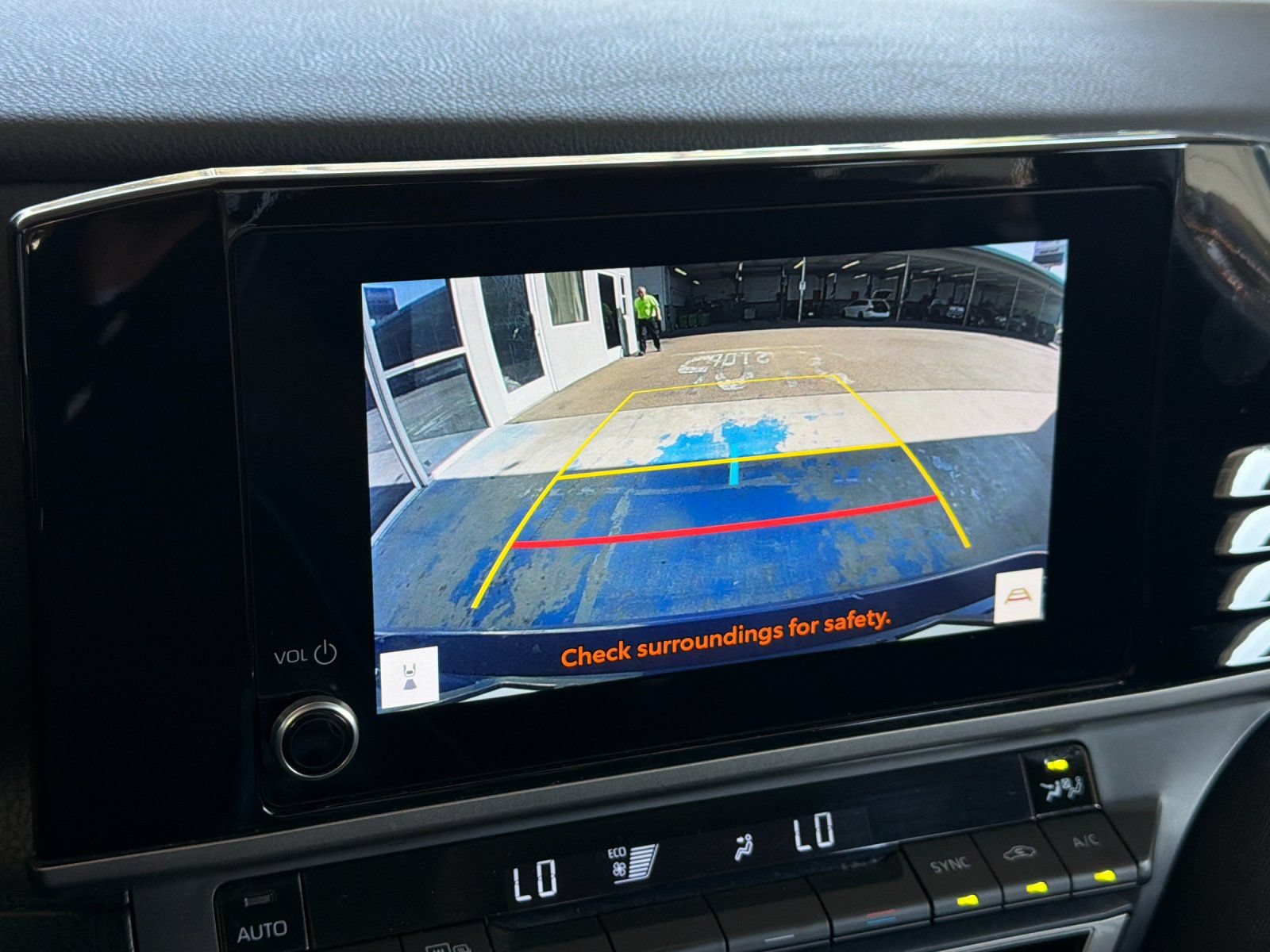 Used 2025 Toyota Camry LE FWD image 16