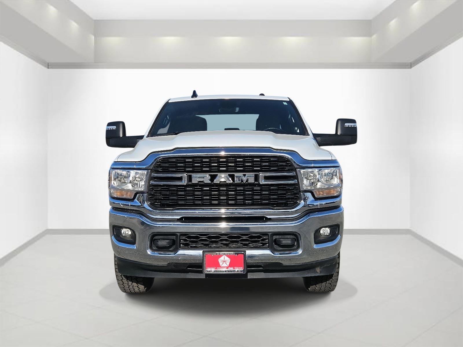 Used 2024 RAM 3500 Big Horn image 2