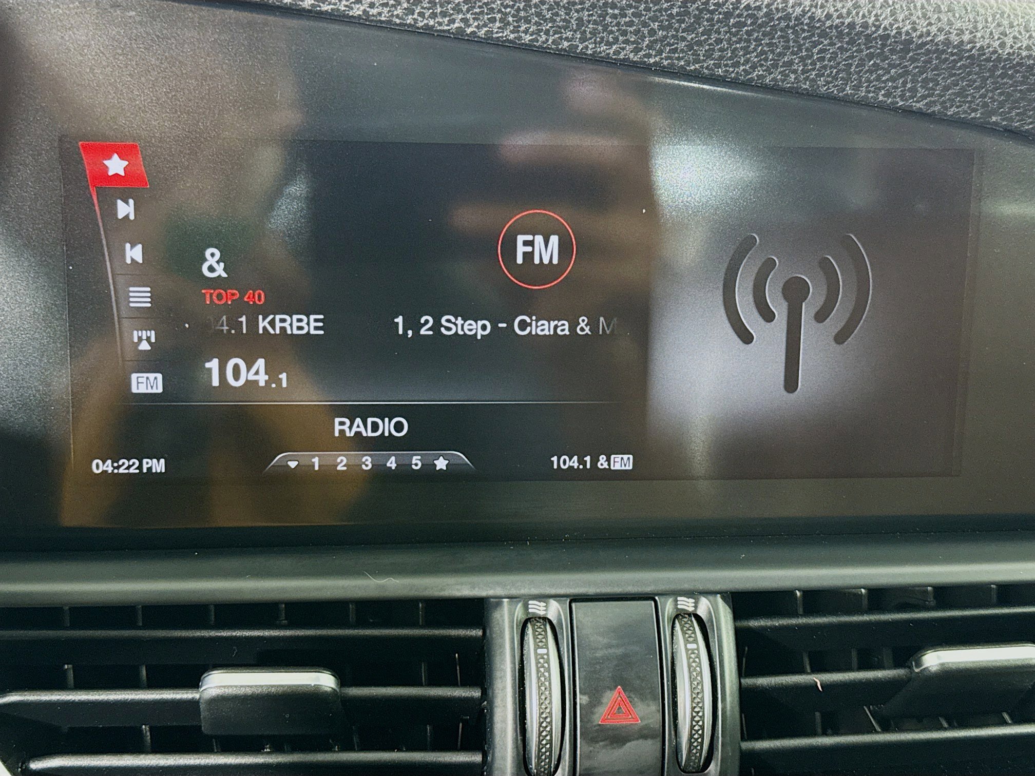 Used 2019 Alfa Romeo Giulia Ti image 17