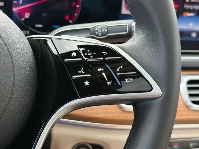 Certified 2026 Mercedes-Benz GLE 350 4MATIC image 29