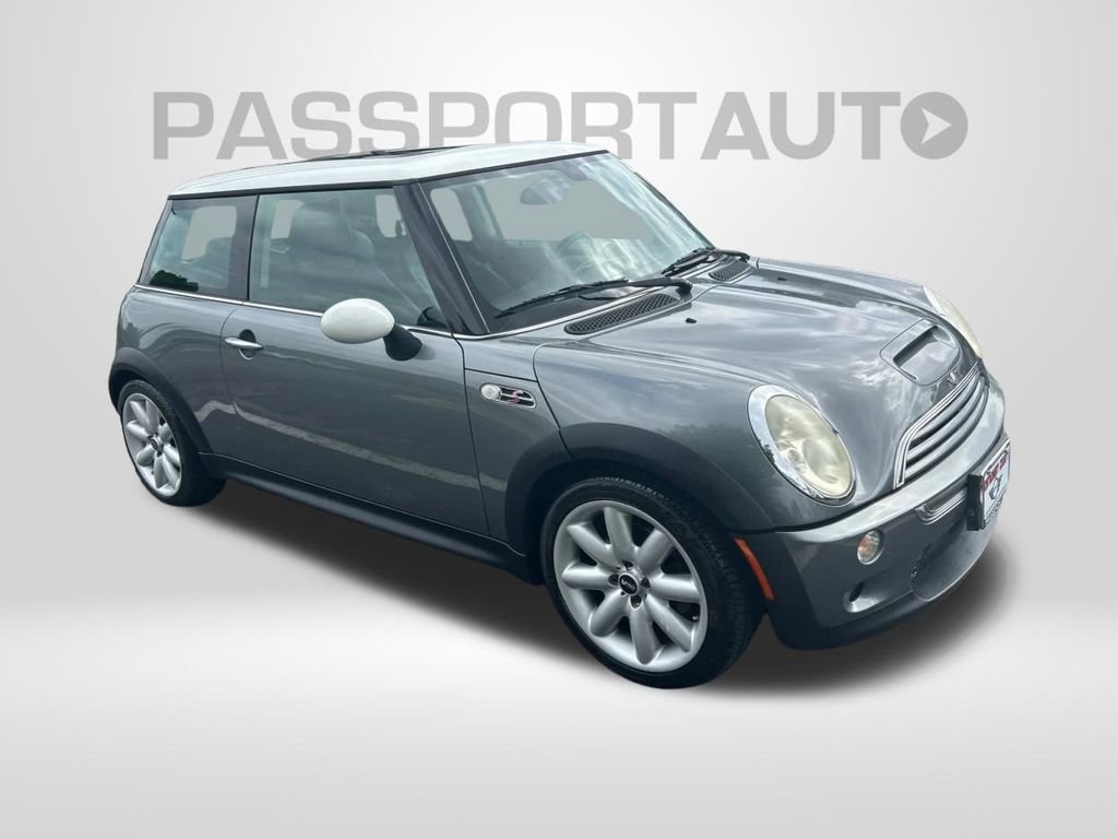 Used 2004 MINI Cooper S FWD image 3