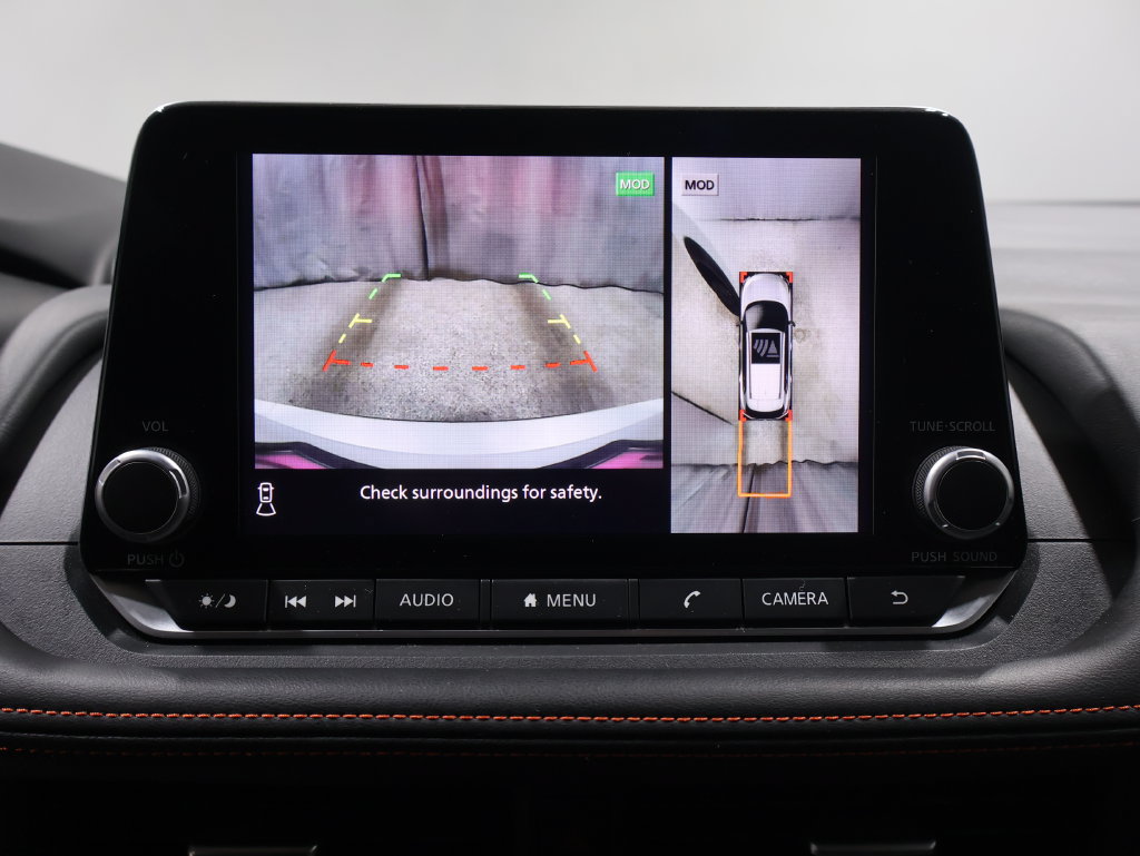 Used 2025 Nissan Rogue SV AWD/4WD image 30