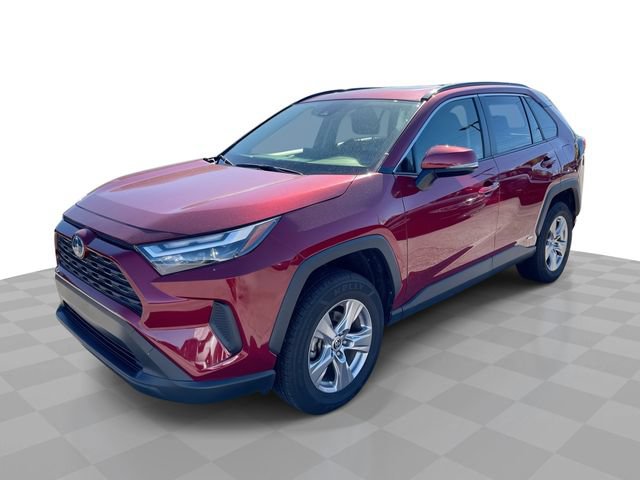 Used 2022 Toyota RAV4 XLE w/ Convenience Package