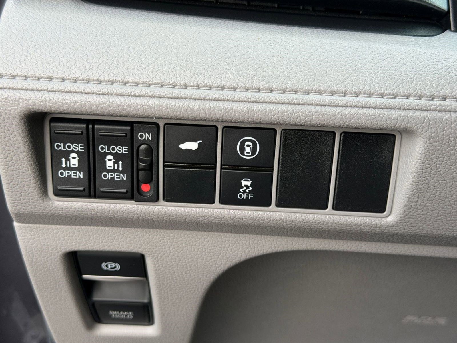 Used 2023 Honda Odyssey EX-L image 37